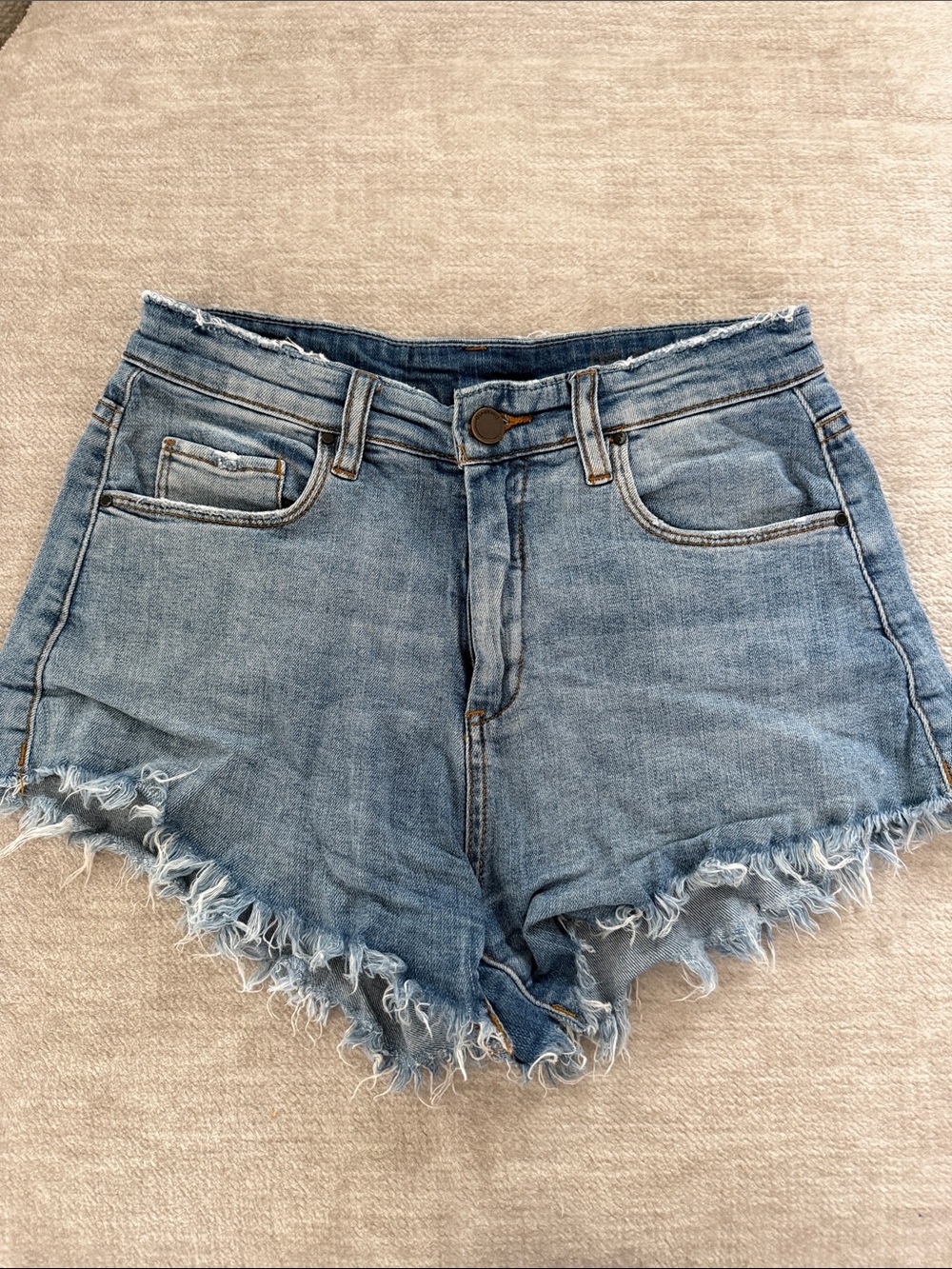 Classic Women’s Light Blue Denim Cutoff Shorts Size 25